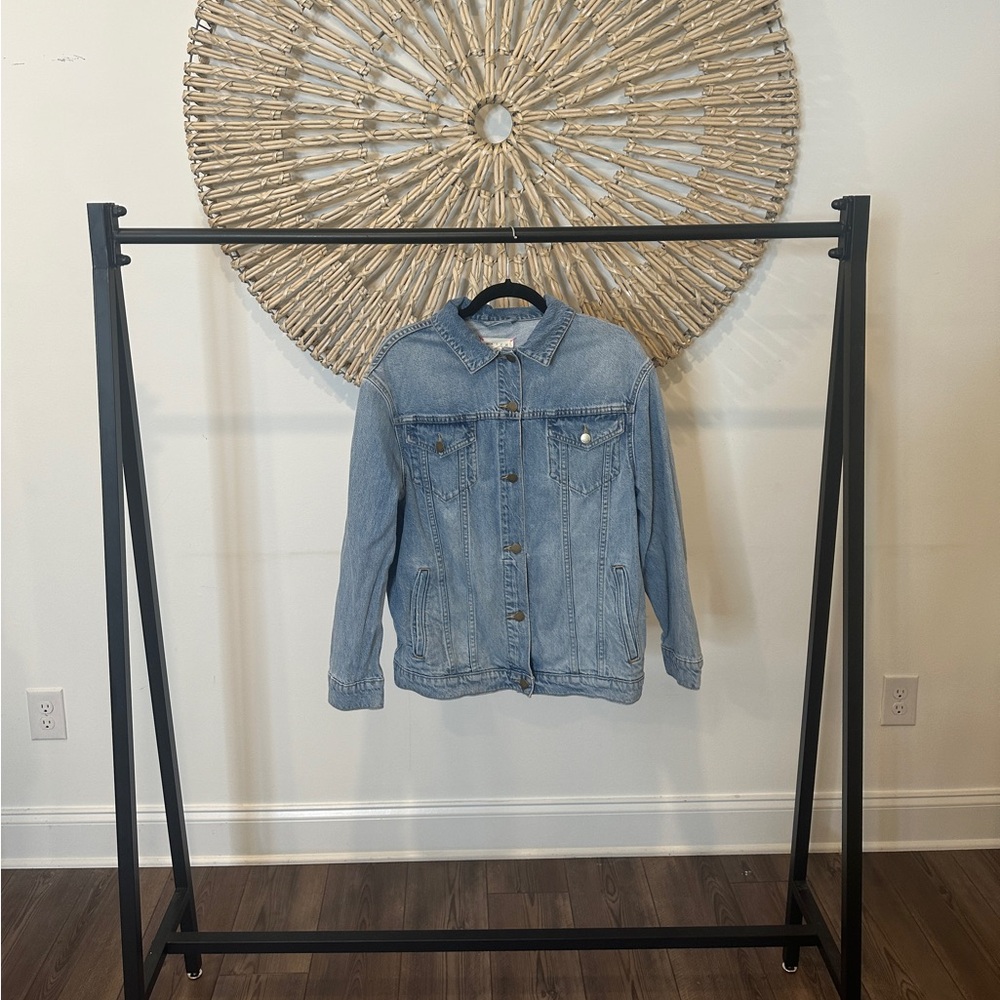 VINTAGE BLUE JEAN JACKET OVERSIZED
